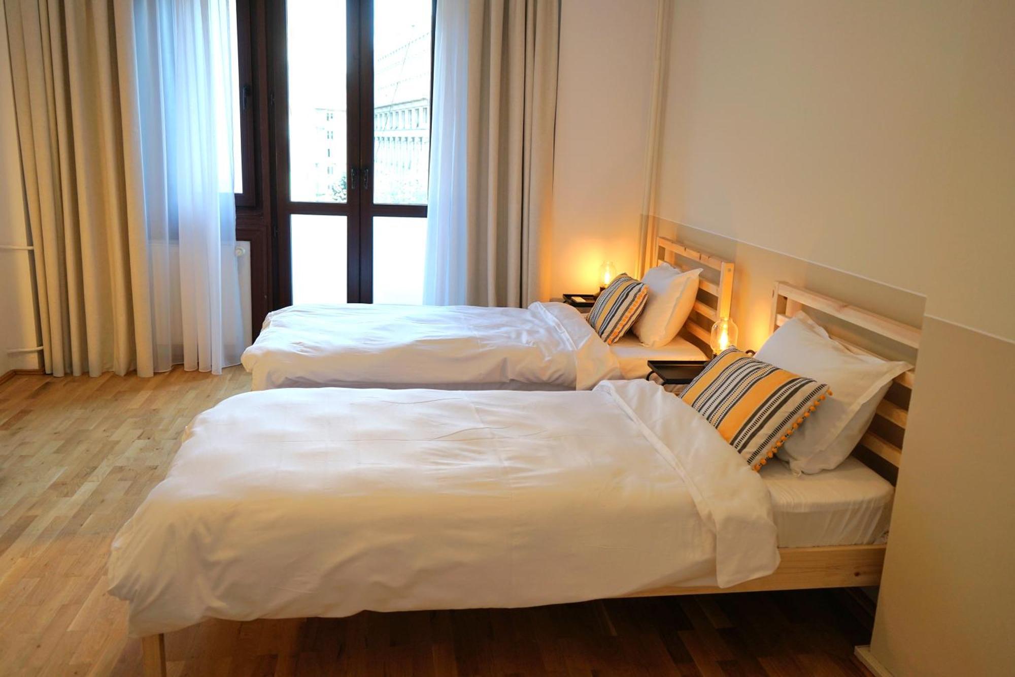 Spacious 3Br, 2Bt With 5 Balconies 부쿠레슈티 외부 사진